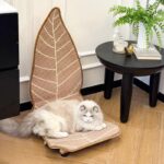 Leaf-Inspired Cat Scratcher Bed - Image 2